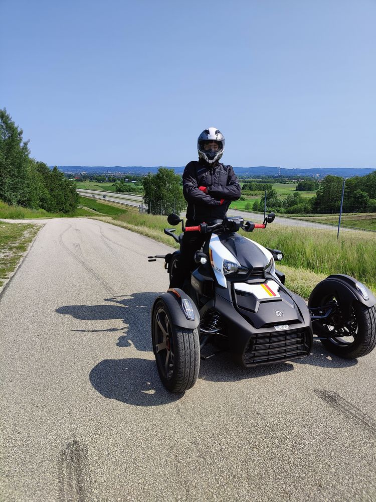 Wynajmę can-am Ryker 900 motocykl na kat. B na doby/godziny