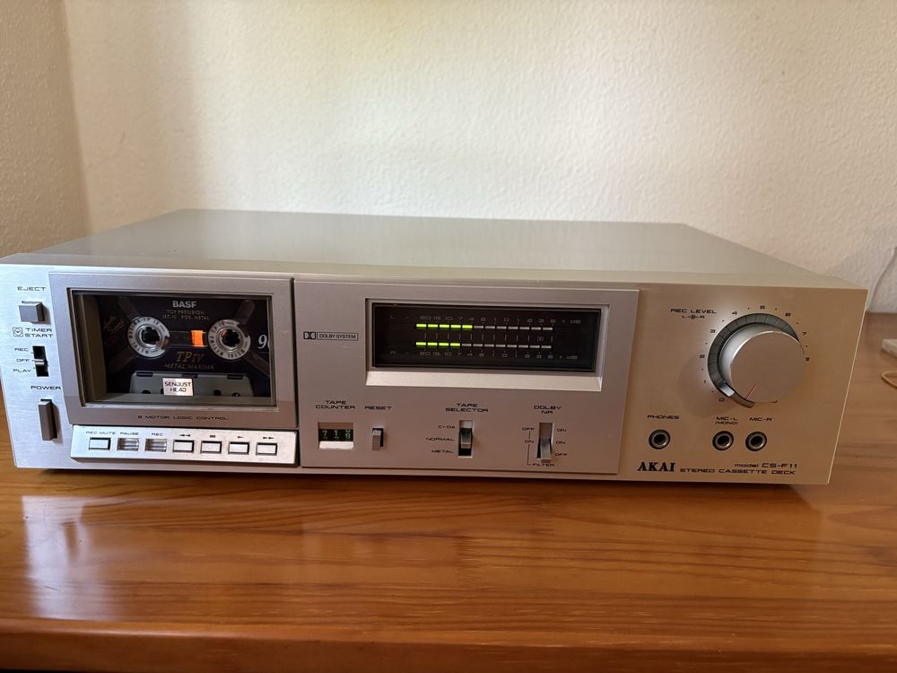 Deck Akai CS-F11
