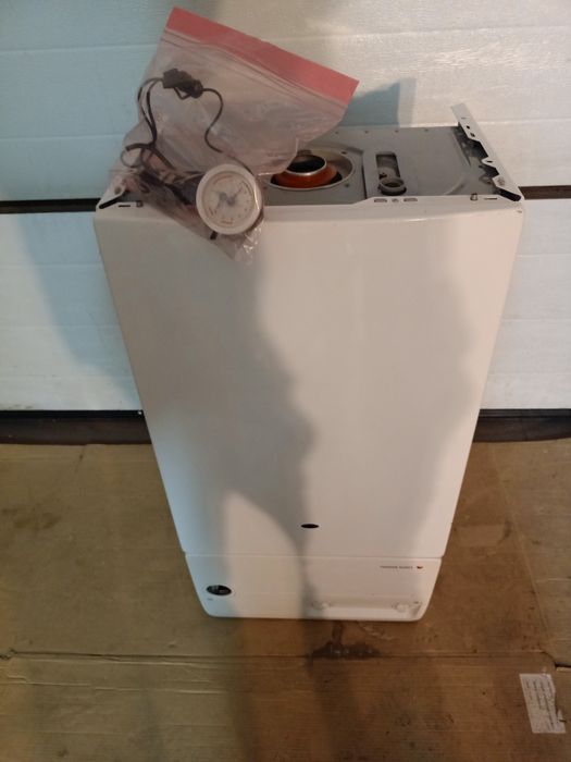 Piec gazowy dwufunkcyjny nieużywany Saunier Duval Combitek F 14/23 E