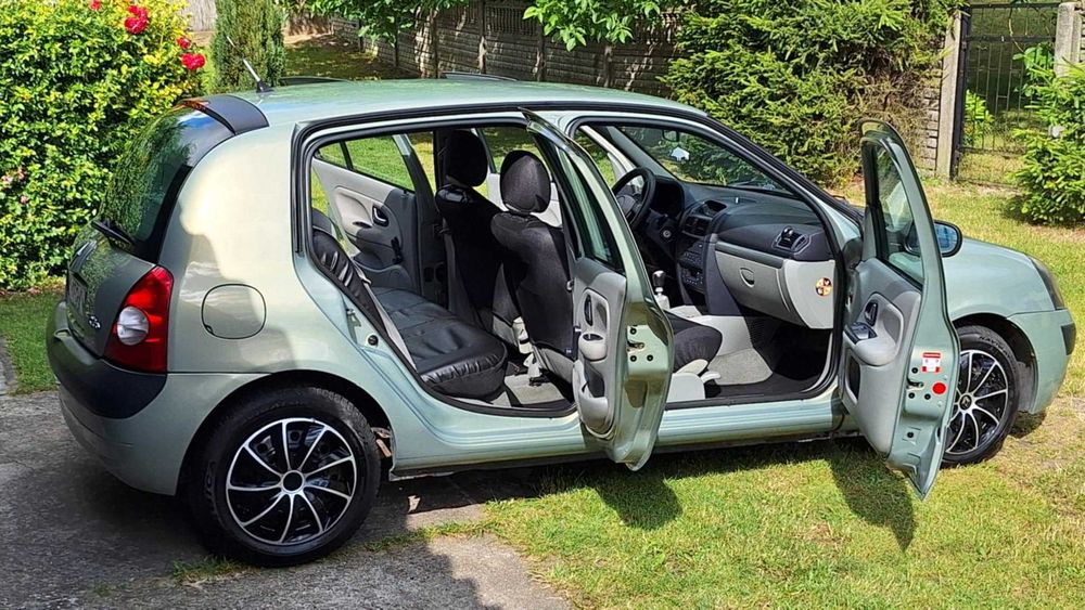 Renault Clio II Lift Dynamique 1.4 16V Benzyna 2002r