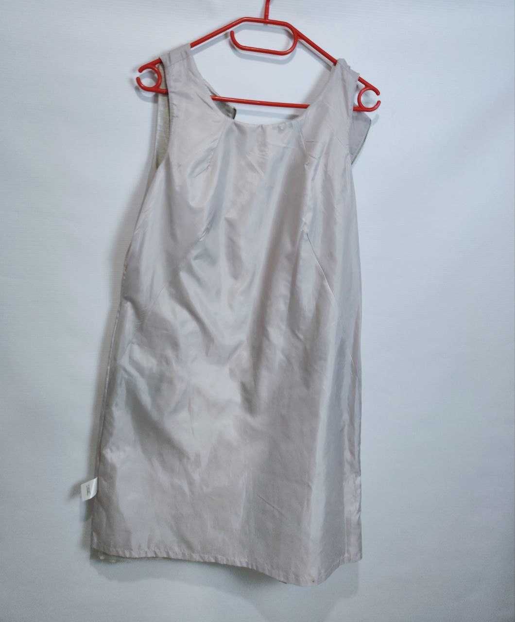 Sukienka Damksa Blyszczaca Dluga bez Rekawow Madison (XL)