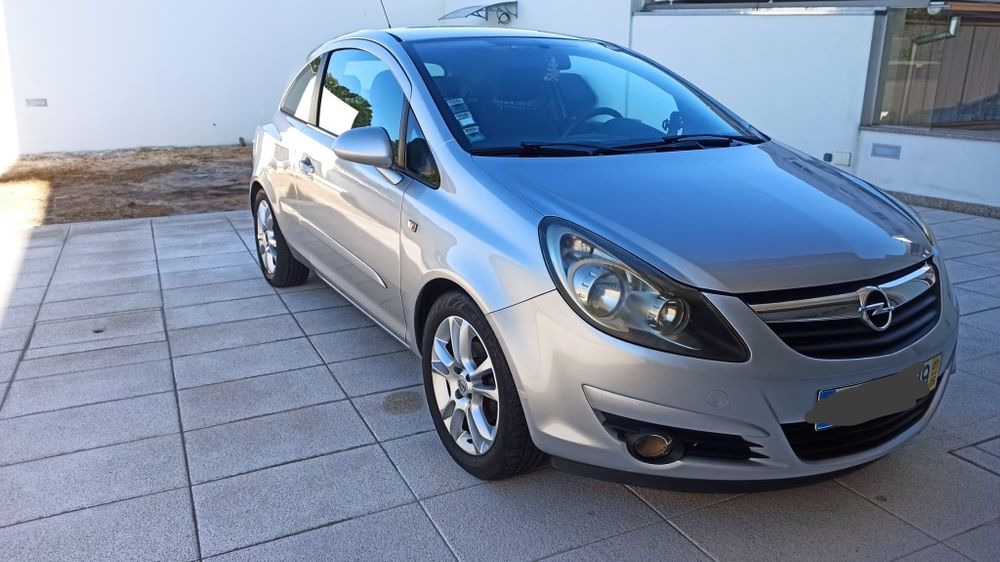 Opel Corsa D - com GPL