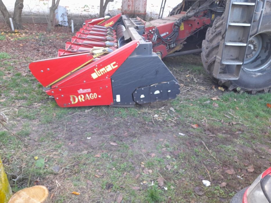 Кукурудзяна жниварка Olimac Drago