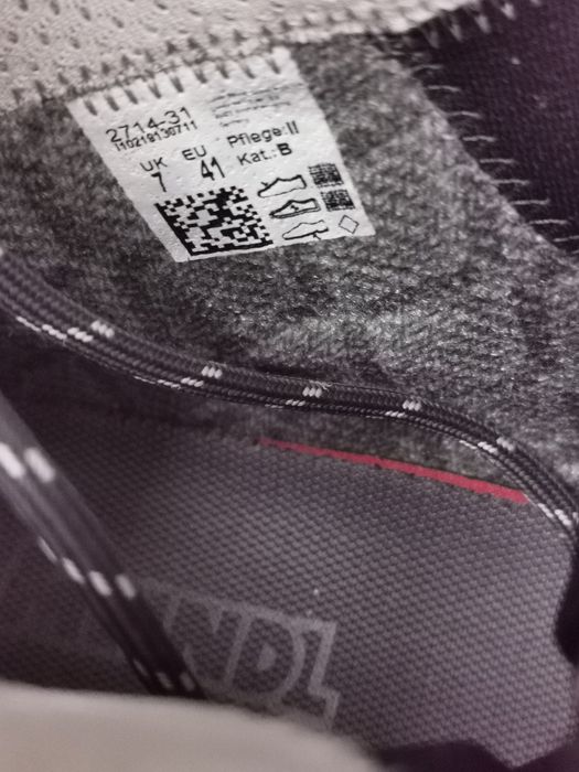 Ботінки 41 розмір, Meindl, з мембраною Gore-tex.