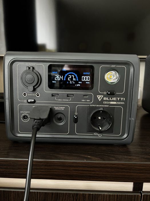 Зарядна станція Bluetti EB3A 600 W 268 Wh