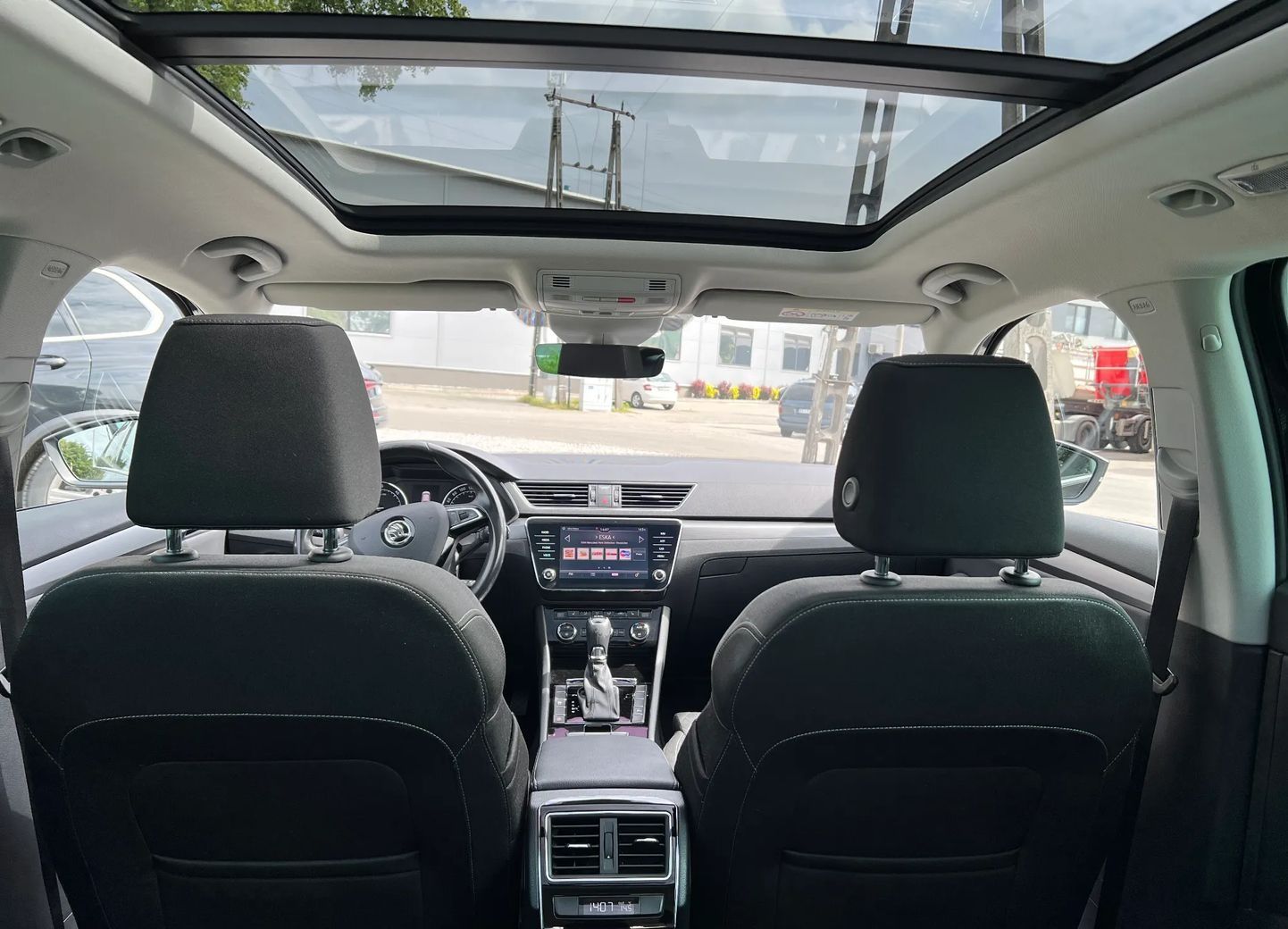 Skoda Superb 2.0 TDI DSG Style