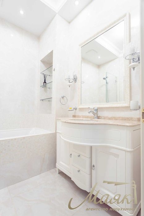 Продаж 3к квартири/пентхаус з ремонтом і паркомісцем, Печерськ