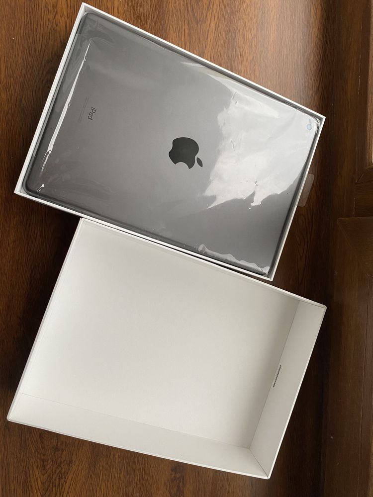 IPad 8\2020, 32GB