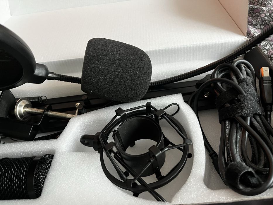 Mirkofon studyjny, gaming, streaming, podcast krux edis 1000