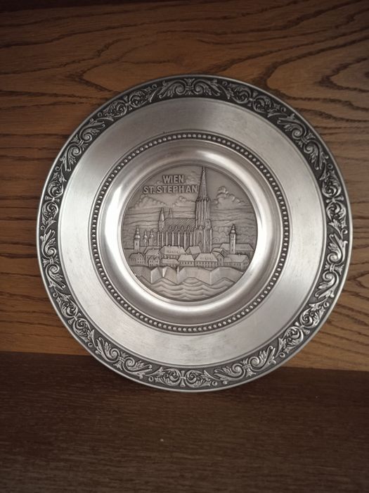 Тарілка настінні