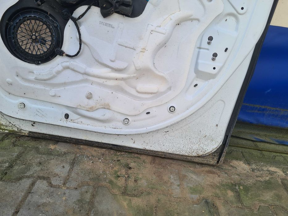 Peugeot Partner III drzwi przód prawe Berlingo IV