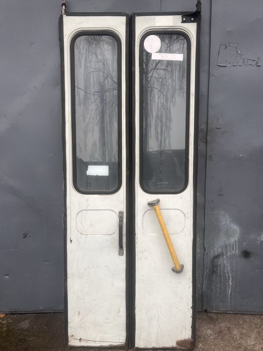 Двері Паз 4234 -3205 пасажирська