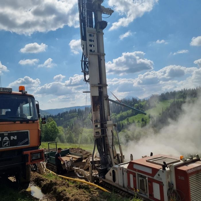 Studnie głębinowe wraz z podłączem