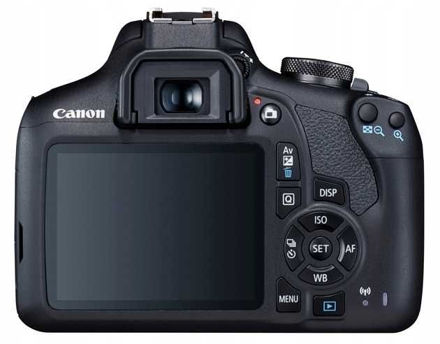 Canon EOS 2000D + EF-S 18-55mm DC III