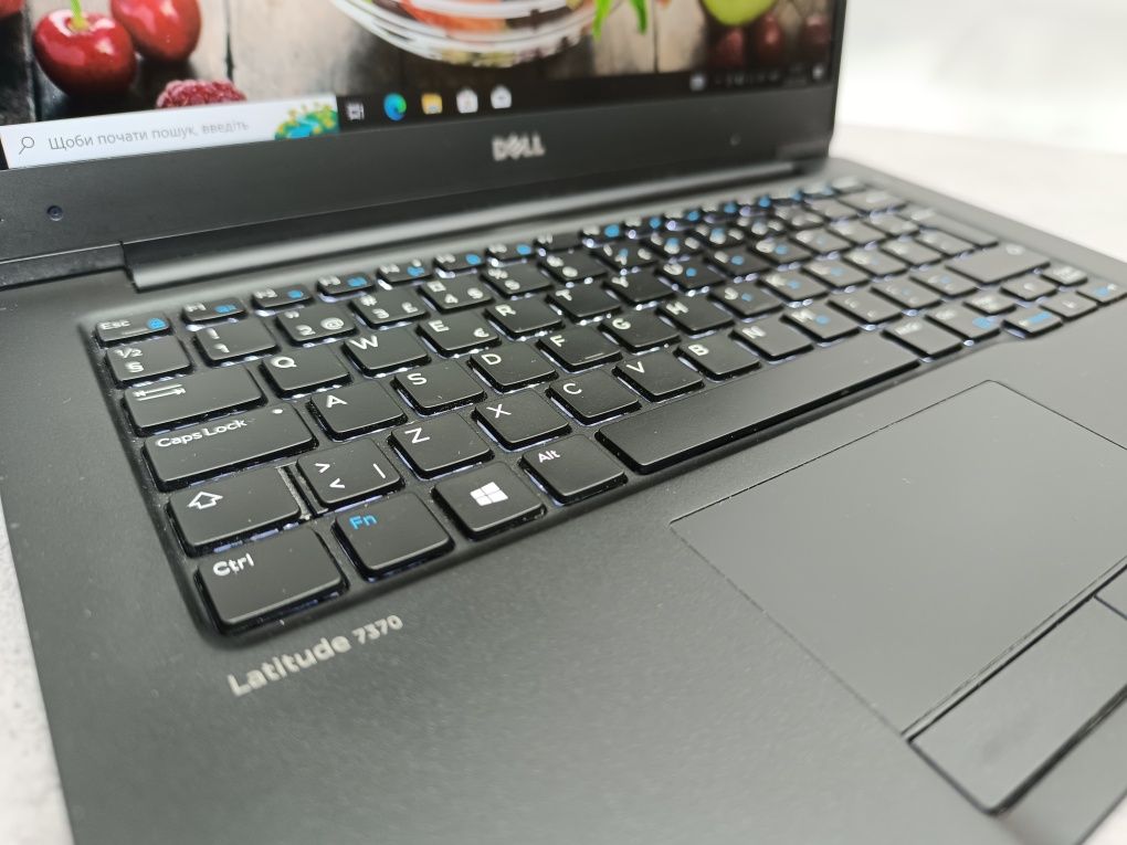 Ноутбук Dell Latitude 7370/m5-6Y57/8GB/256GB/13.3"/Full HD/Гарантія