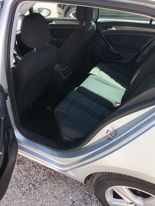 Volkswagen Golf VII