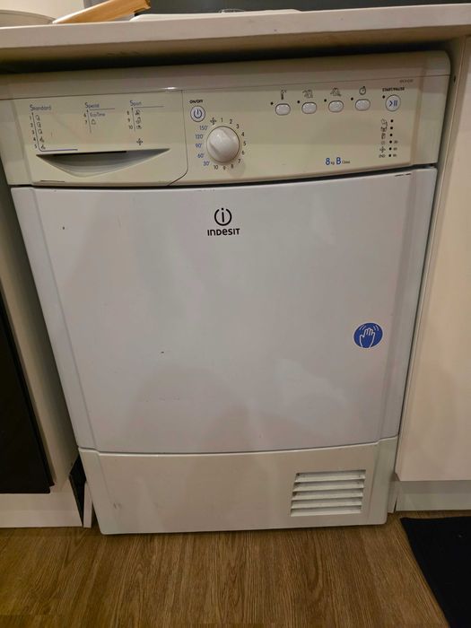 Vende-se Máquina de Secar Roupas