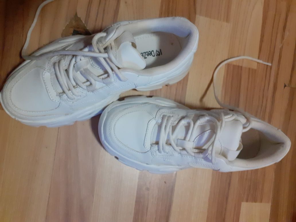 Uzywane w dobrym stanie sneakers buty sportowe rozmiar 38