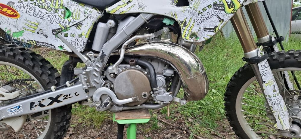 Kawasaki kx250 2t