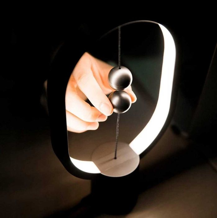 Lampa stołowa Grundig Heng Balance czarny 4 W