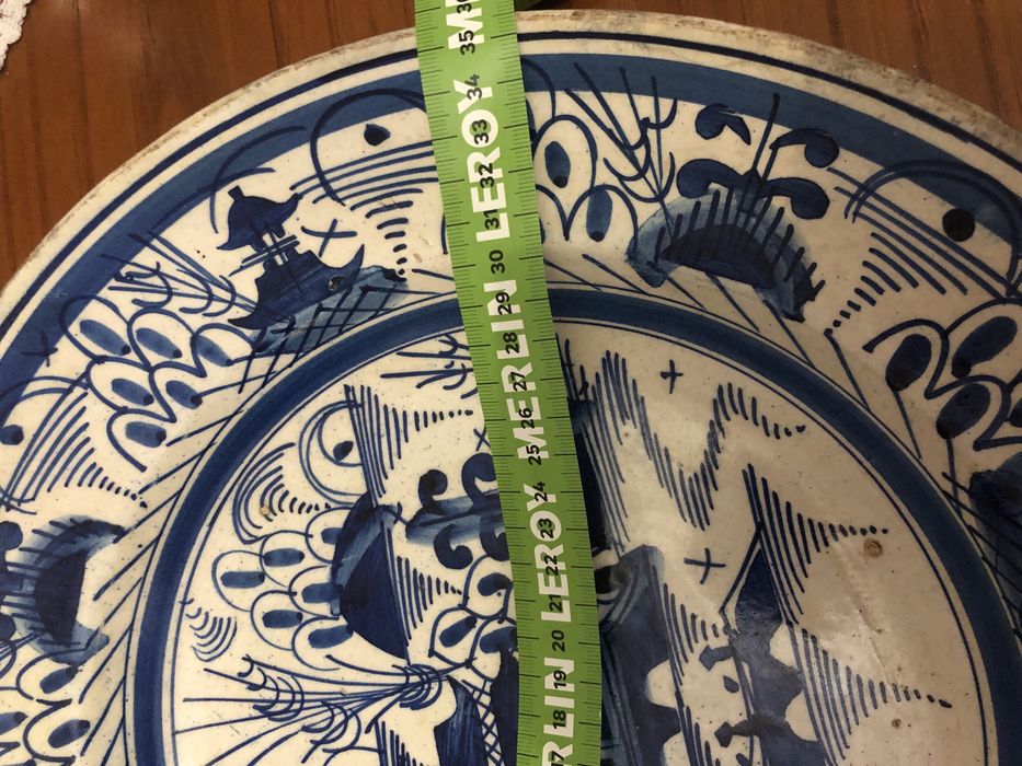 Prato antigo muito bonito