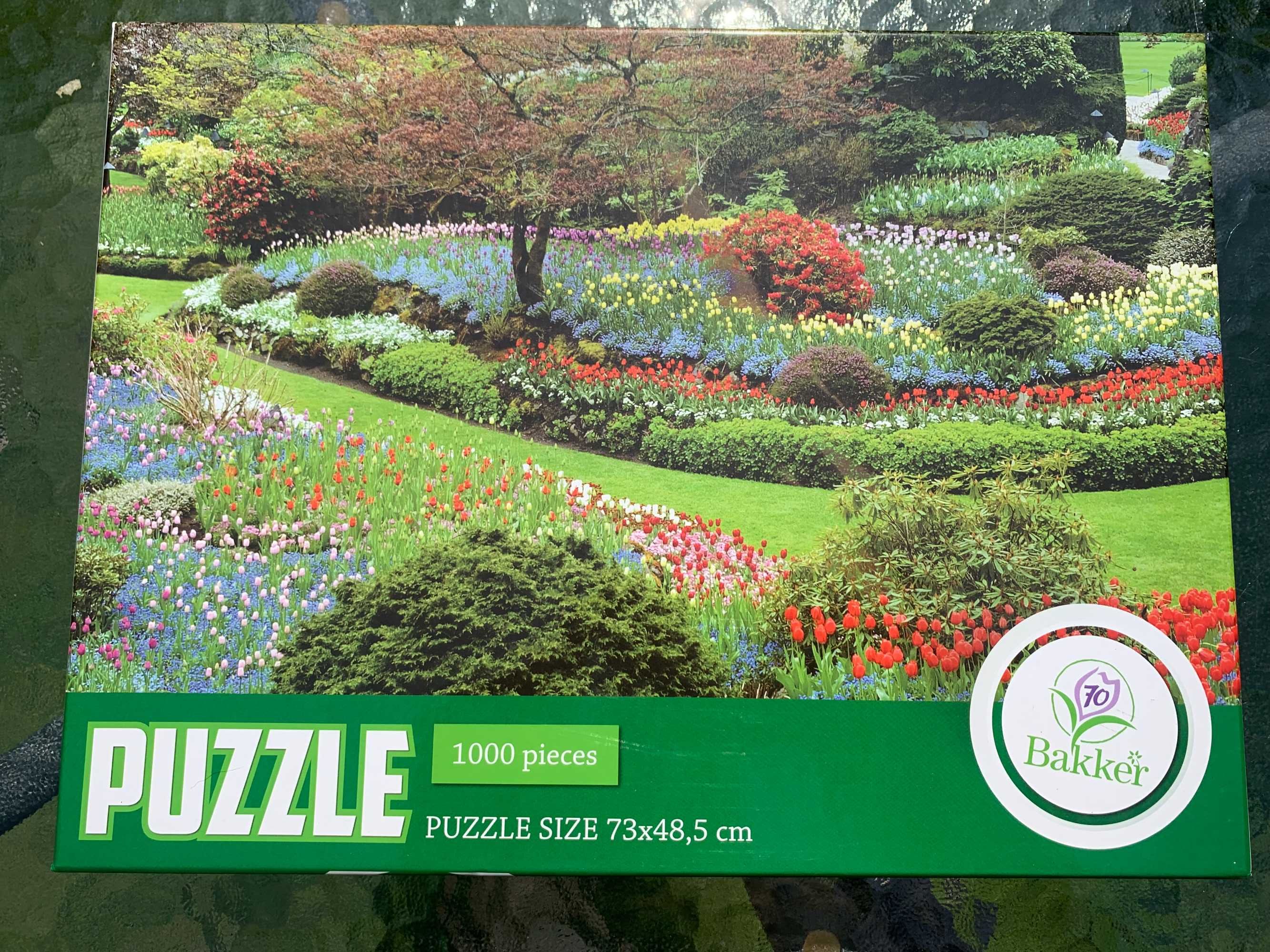 Puzzle kolorowe plener ogrodowy