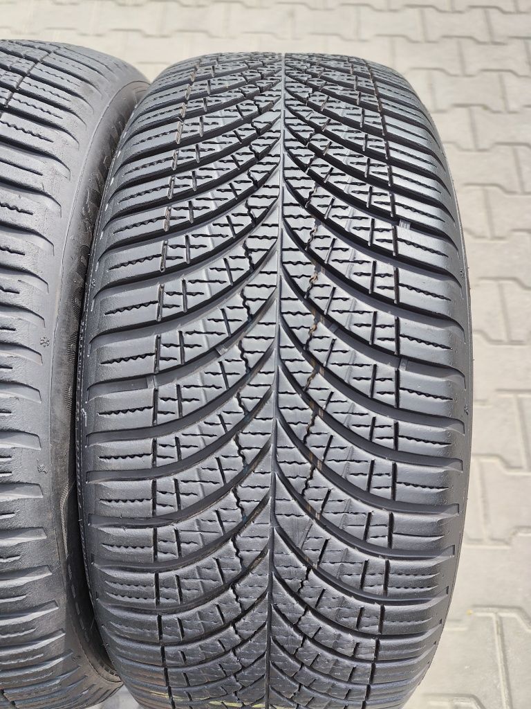 225/45/18 Goodyear Vector 4 Seasons gen 3