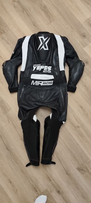 Kombinezon motocyklowy X-Four roz.62