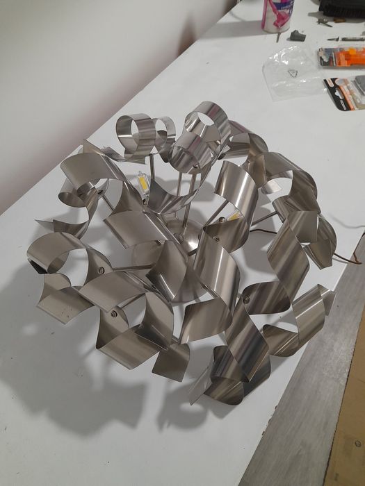 Candeeiro de teto em inox com 3 lâmpadas led