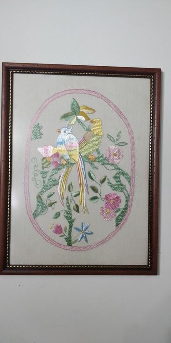 Quadros em bordado de Castelo Branco