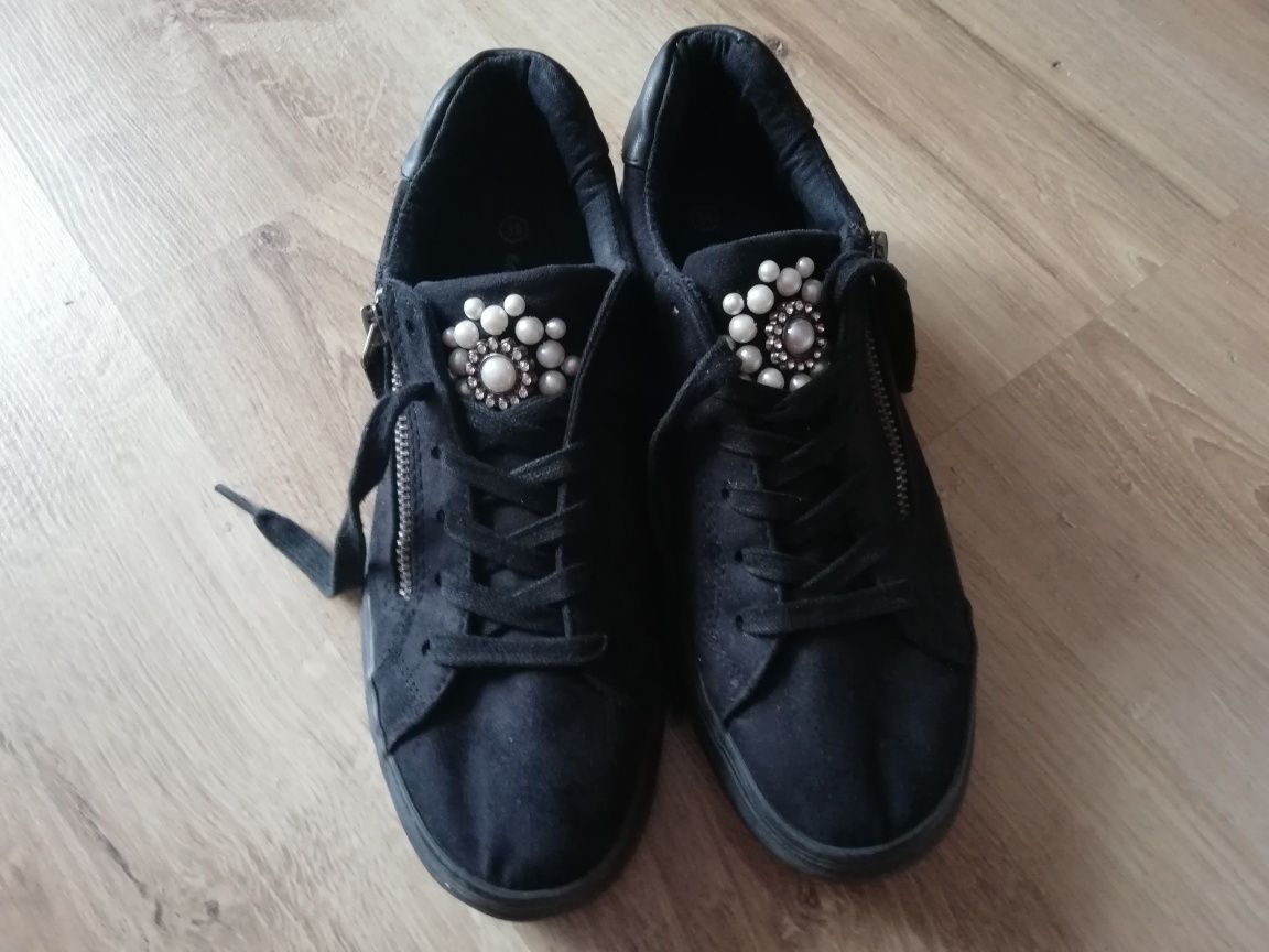 Buty młodzieżowo-damskie CCC Deichmann Graceland