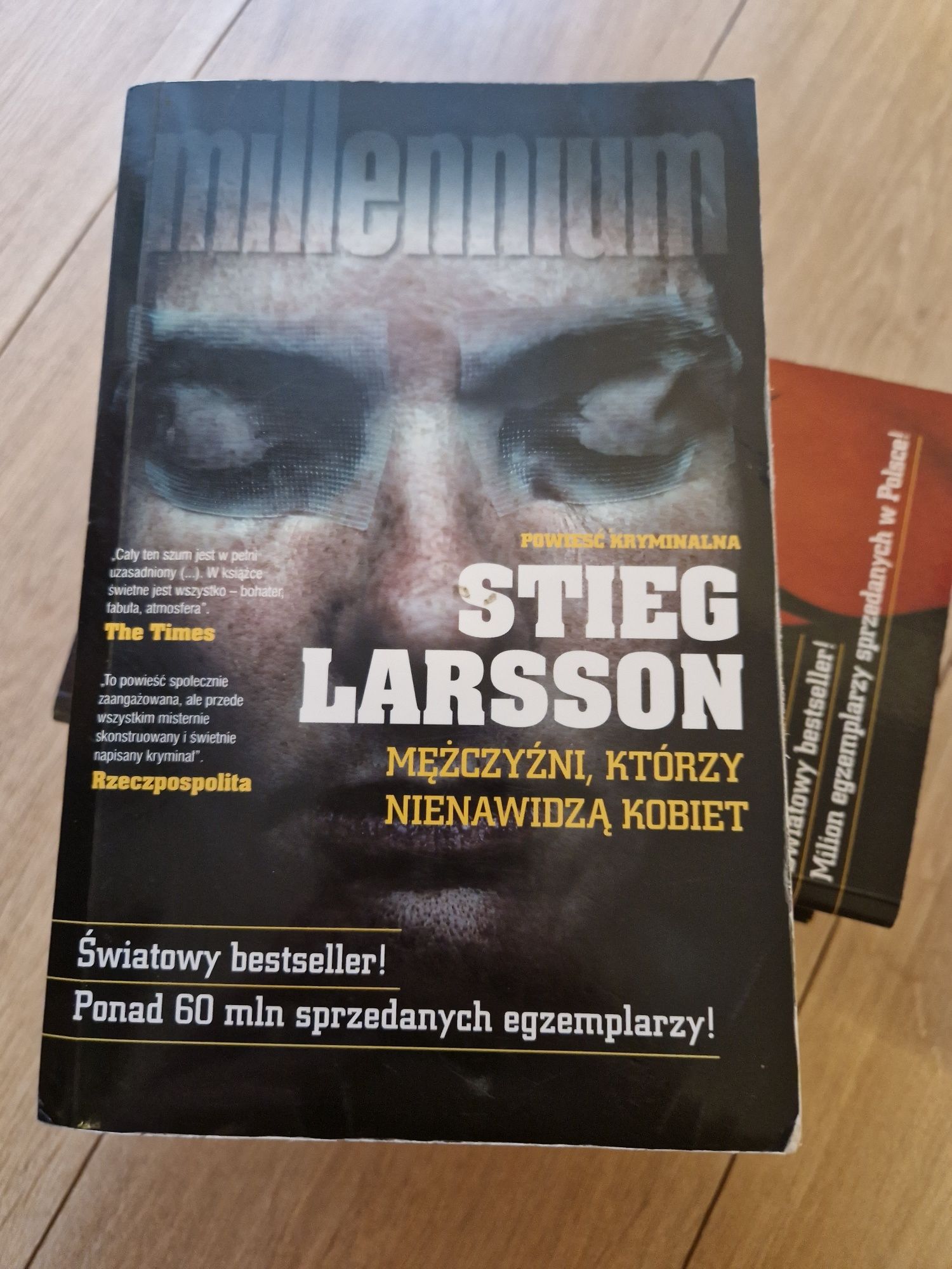 Saga millenium stieg Larsson mężczyźni którzy nienawidzą kobiet