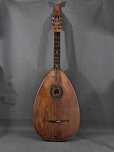 Stara gitara, lutnia, sygnowana