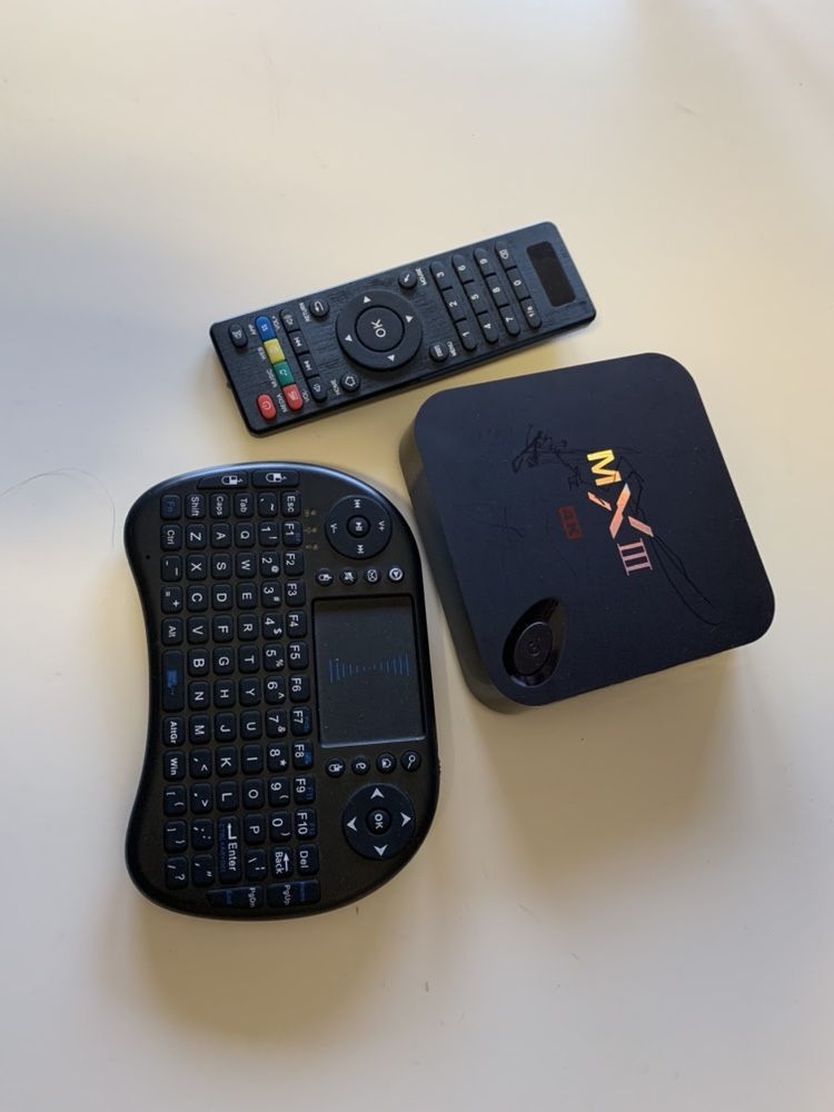 TV Box android 4k com oferta comando extra