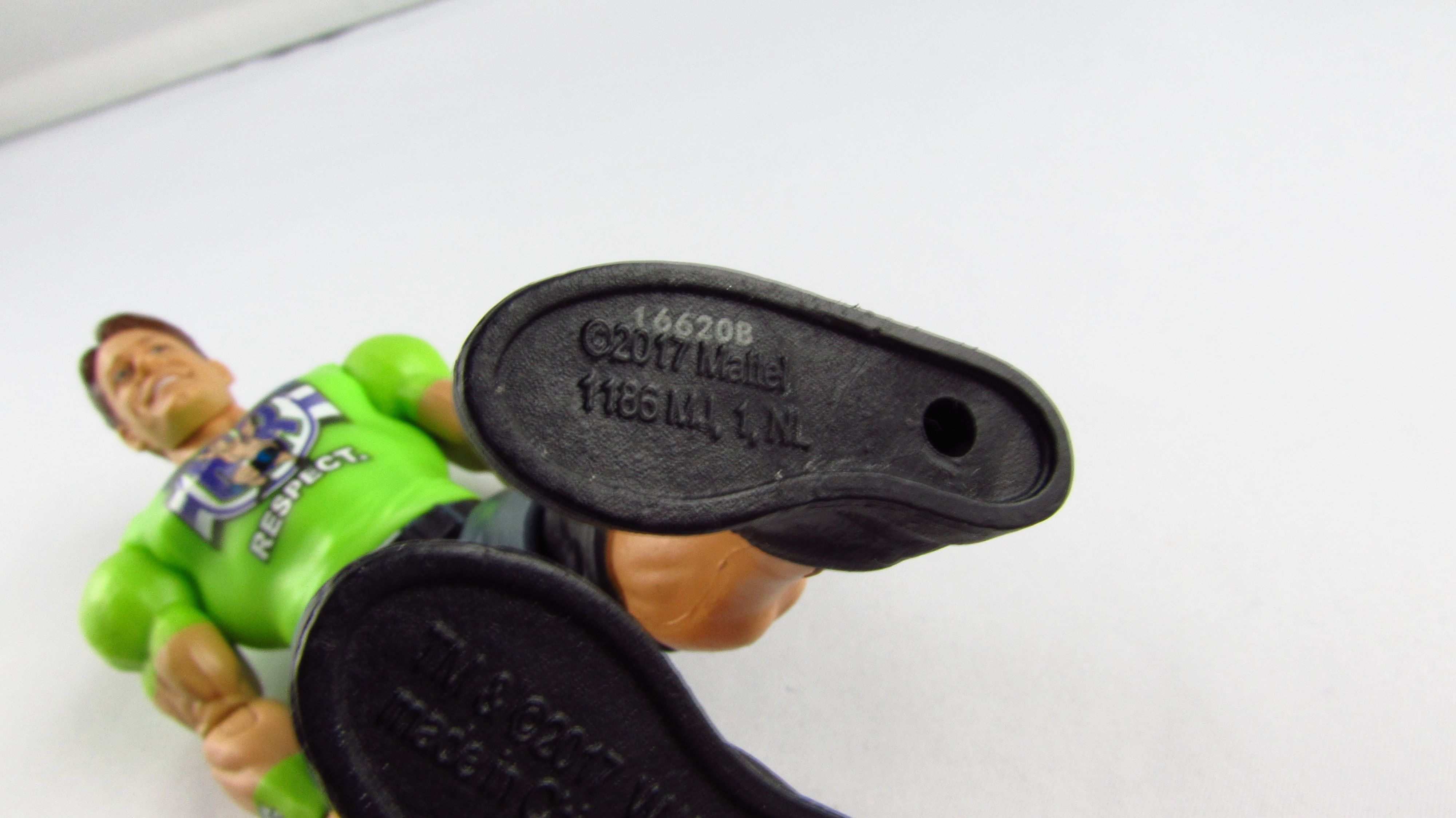 MATTEL - WWE Figurka John Cena Zielone Respect 2010 r.
