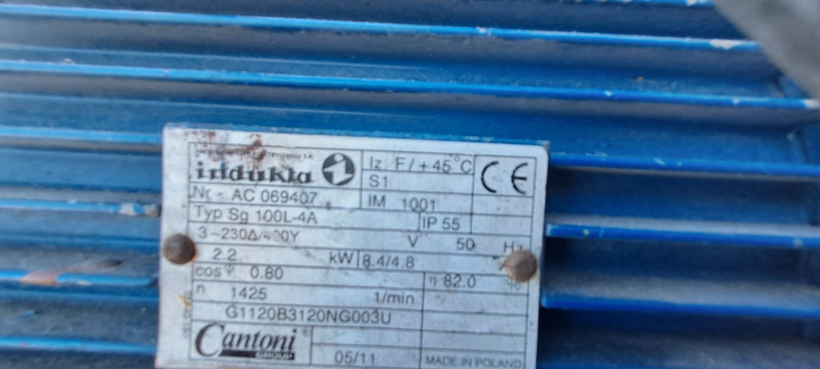 Podajnik ślimakowy żmijka do  zboża trocin