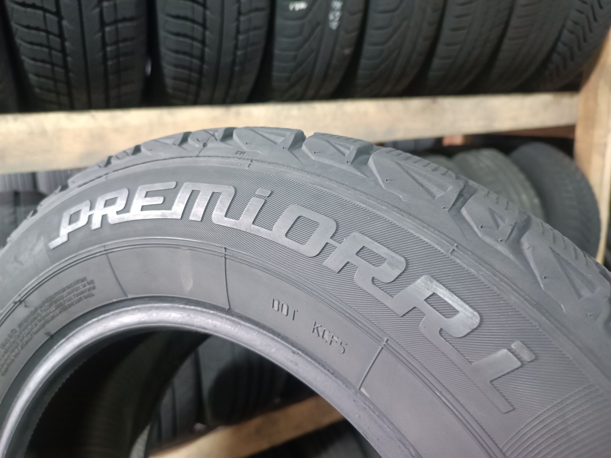 Зимові шини PREMIORRI 205/65 R15 резина Р15