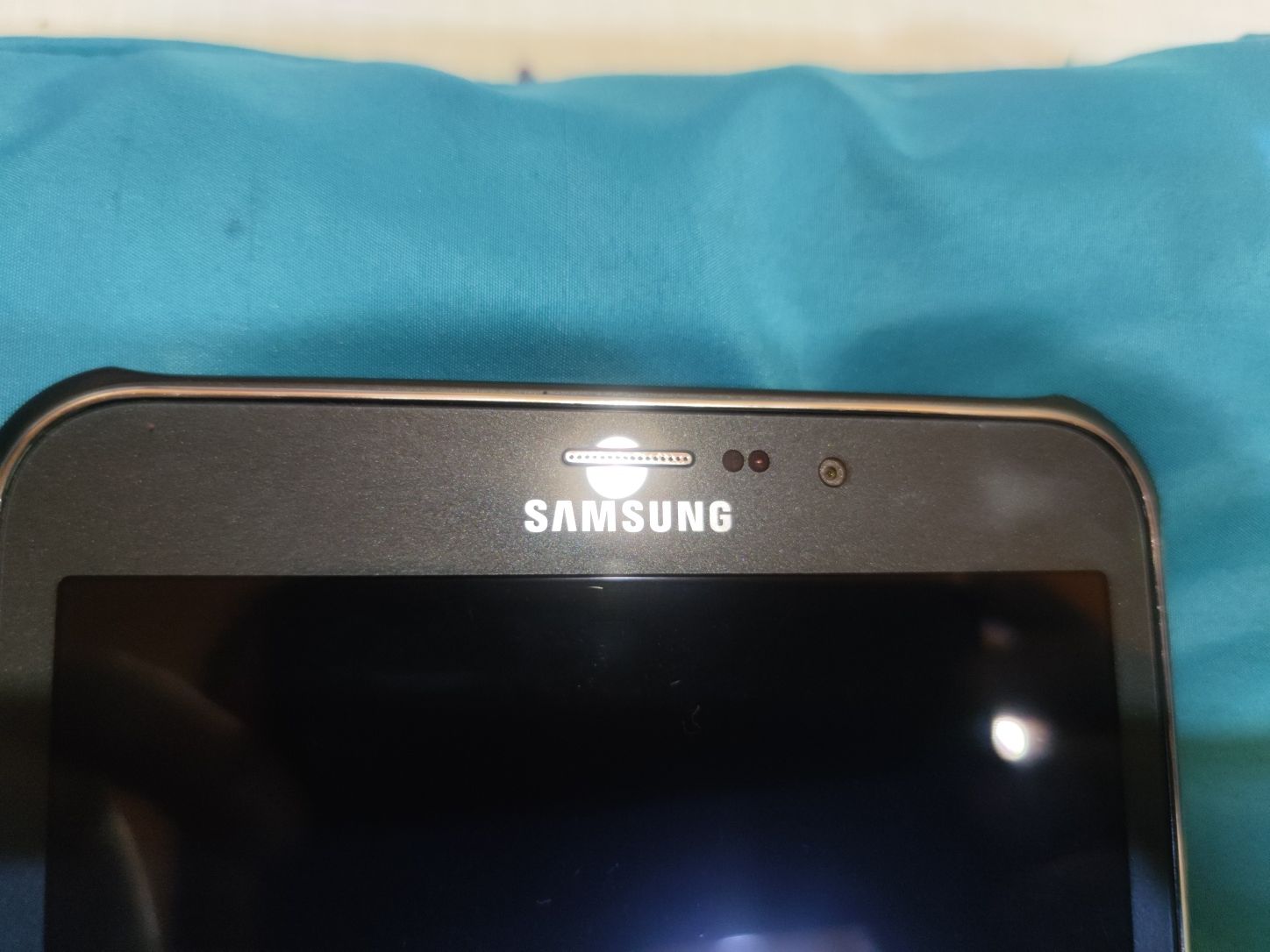 Планшет Samsung SM-T365GSM