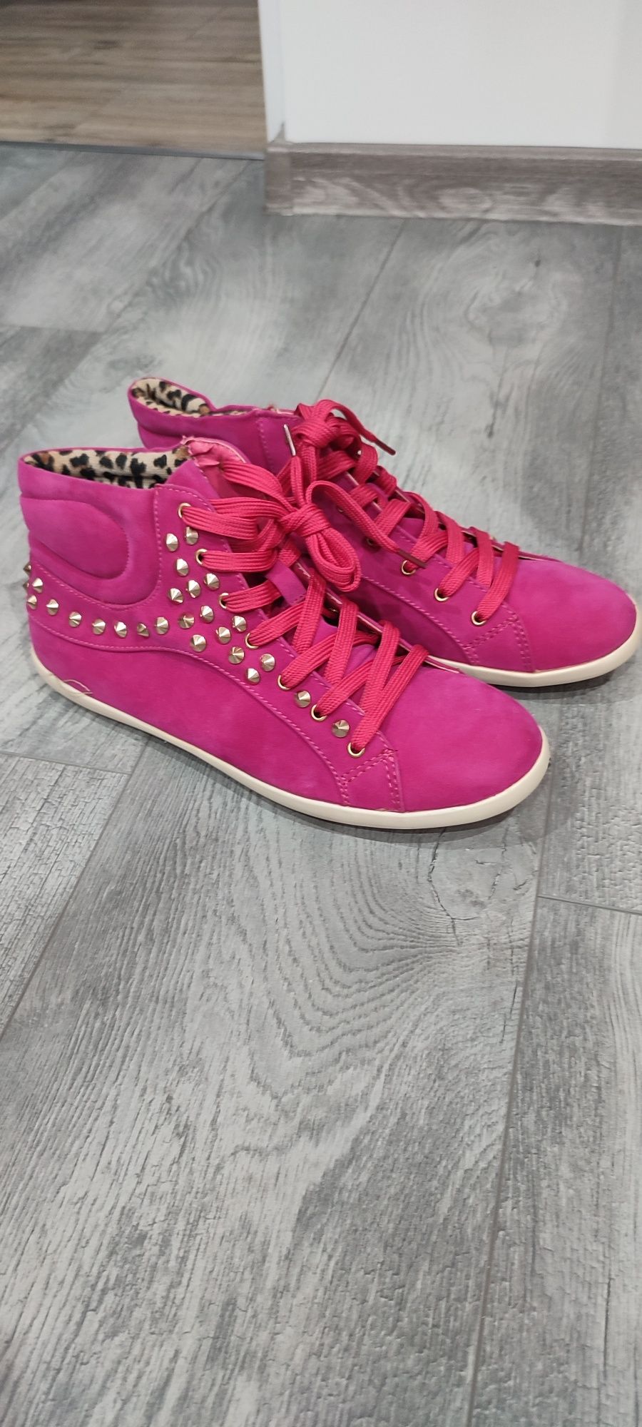 Trampki damskie, tenisówki. Fuksja.  Roz. 40, 36