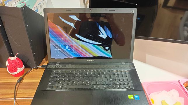 Laptop Lenovo G710