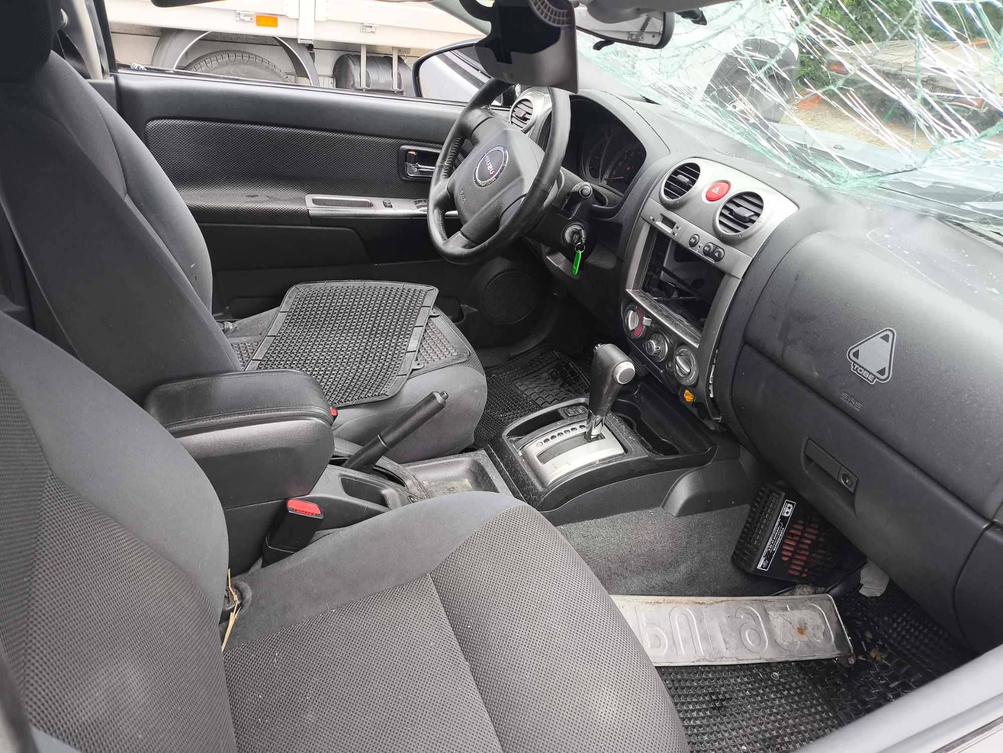 Isuzu D-max 3.0 Automat po dachu
