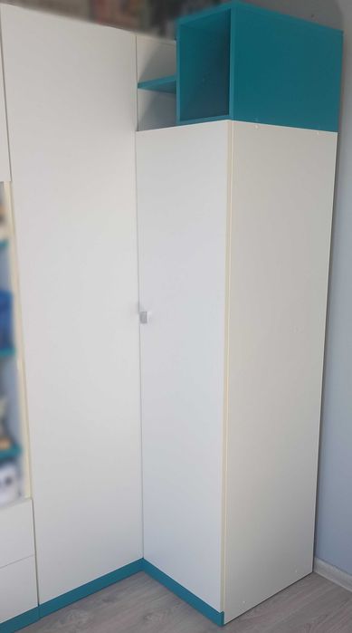 Zestaw mebli młodzieżowych