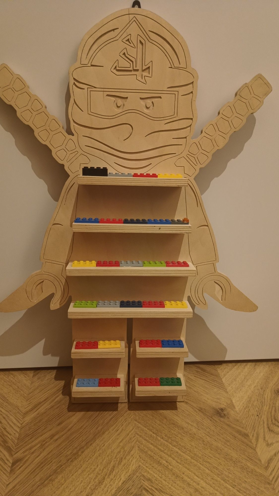 Półka, stojak na LEGO  Ninjago