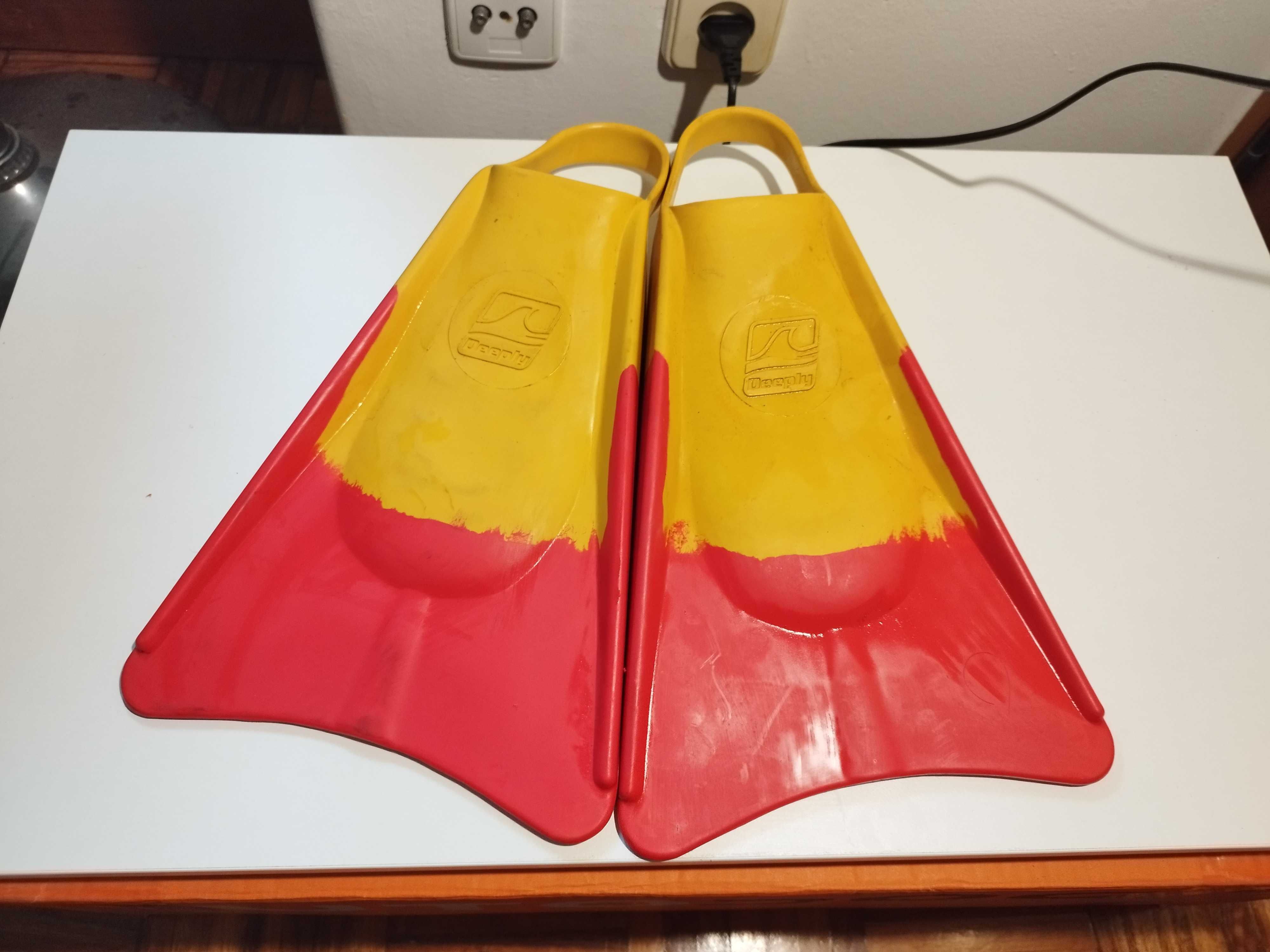 Pés de pato para bodyboard Deeply (Tamanho L) - Como novos