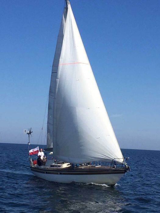 Sprzedam piękny jacht żaglowy, morski, Ann-35, piękny i dzielny, 11 m.