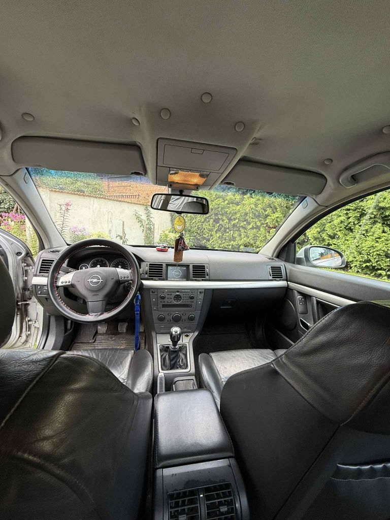 Opel vectra c GTS 2.2 dti 2003r.