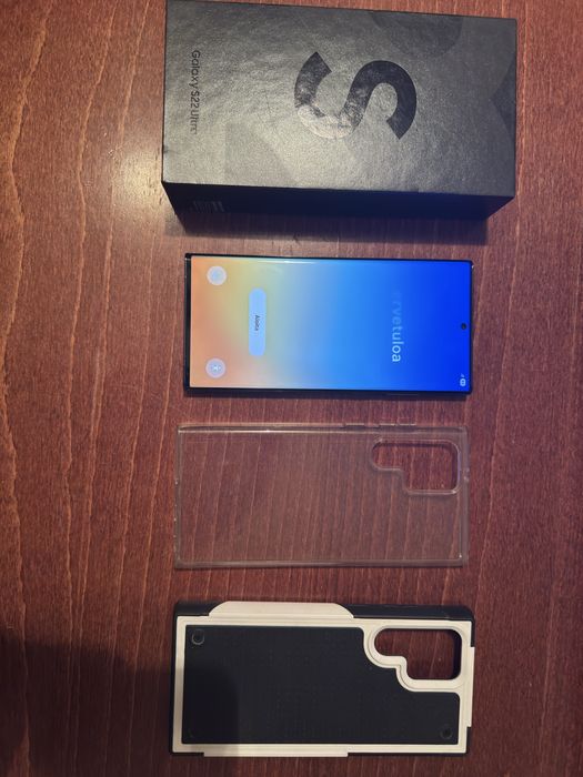 Samsung S22Ultra 8/128GB Jak Nowy.