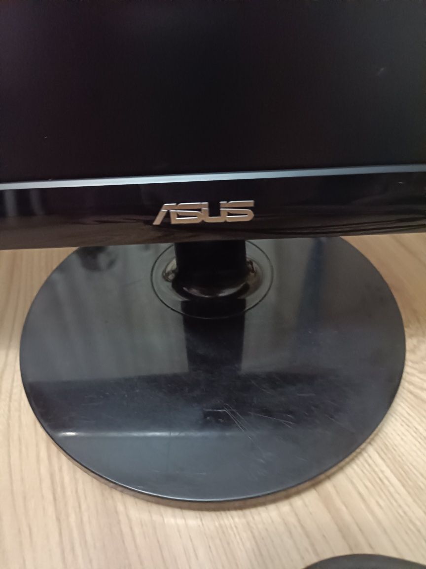 Monitor firmy Asus