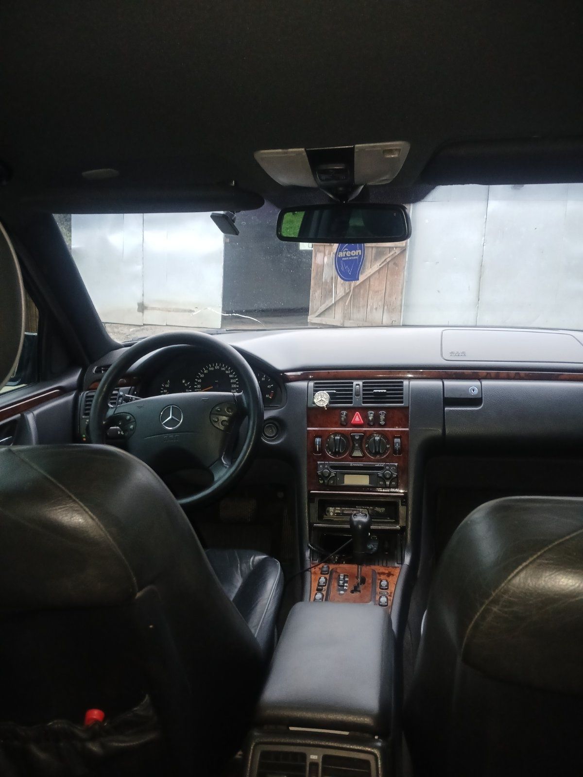 Продам гарний автомобіль у хорошому стані