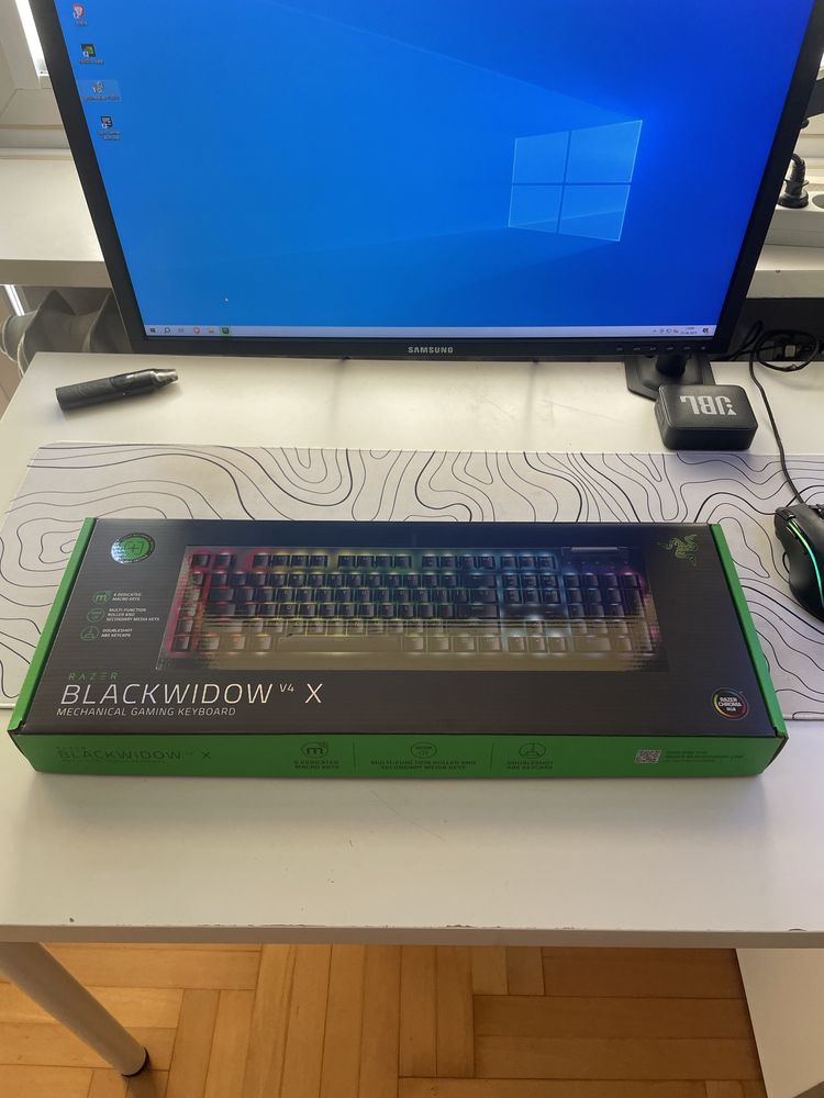 Razer BlackWidow V4 X